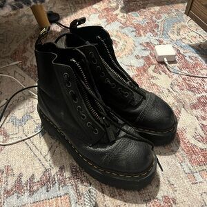 Doc Martin Sinclair